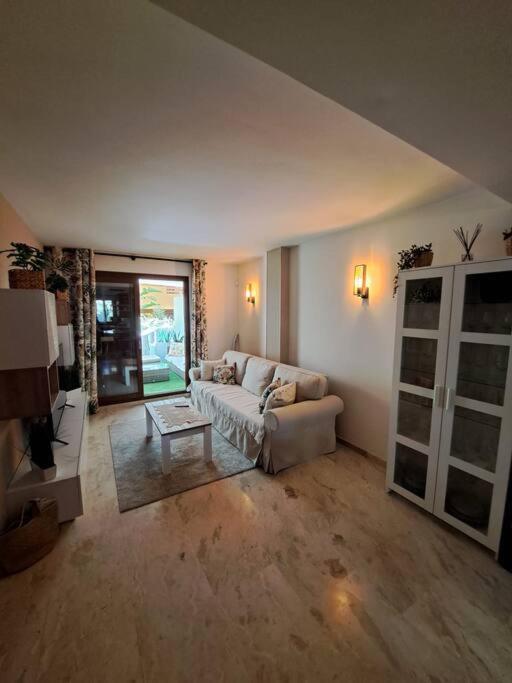 Olivia Sunny 2 Bedroom Apartament Punta Prima Τορεβιέχα Εξωτερικό φωτογραφία