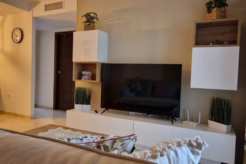 Olivia Sunny 2 Bedroom Apartament Punta Prima Τορεβιέχα Εξωτερικό φωτογραφία