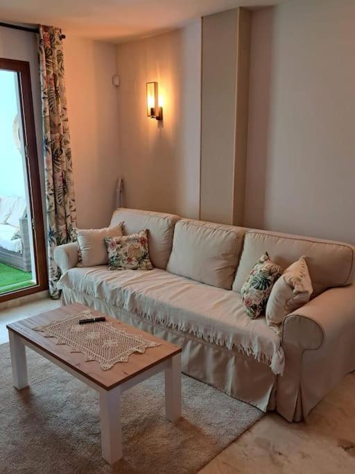 Olivia Sunny 2 Bedroom Apartament Punta Prima Τορεβιέχα Εξωτερικό φωτογραφία