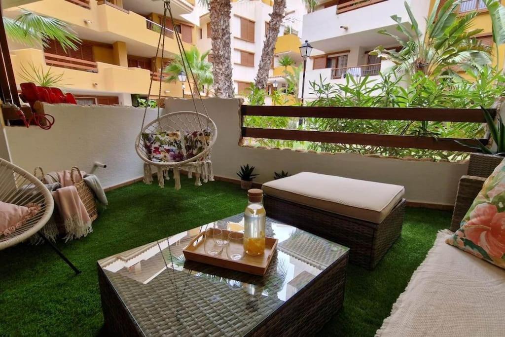 Olivia Sunny 2 Bedroom Apartament Punta Prima Τορεβιέχα Εξωτερικό φωτογραφία