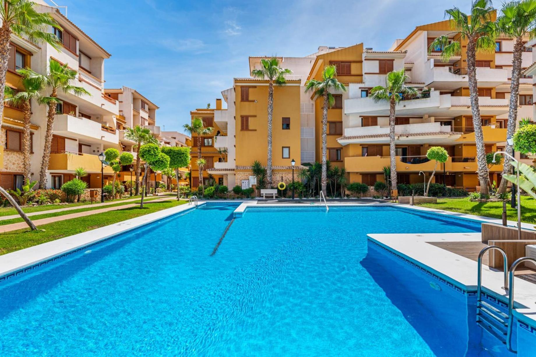 Olivia Sunny 2 Bedroom Apartament Punta Prima Τορεβιέχα Εξωτερικό φωτογραφία